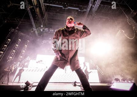 Oslo, Norvegia. 30 gennaio 2024. La band metalcore britannica Architects esegue un concerto dal vivo all'Oslo Spektrum di Oslo. Qui il cantante Sam Carter è visto dal vivo sul palco. (Foto: Gonzales Photo/Alamy Live News Foto Stock