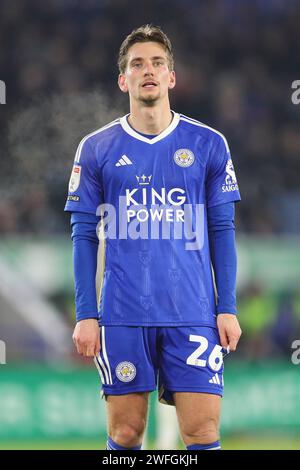 Leicester, Regno Unito. 30 gennaio 2024. Il centrocampista di Leicester City Dennis Praet (26) durante il Leicester City FC contro Swansea City FC al King Power Stadium, Leicester, Inghilterra, Regno Unito il 30 gennaio 2024 Credit: Every Second Media/Alamy Live News Foto Stock