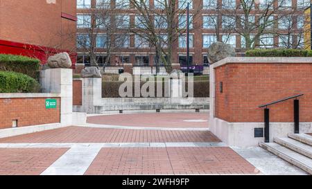 Opere d'arte e sculture dei pianeti al British Museum, Euston Road, Londra Foto Stock