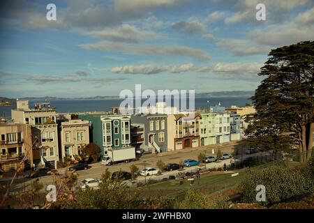 Case di San Francisco, case vicino alla baia di San Francisco Foto Stock