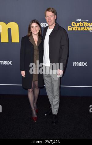 Lily Sullivan e Tim Baltz bei der Premiere der 12. Staffel der HBO serie Curb Your Enthusiasm / Lass es, Larry im DGA Theater Complex. Los Angeles, 30.01.2024 *** Lily Sullivan e Tim Baltz alla premiere della stagione 12 della serie HBO Curb Your Entreasm Let IT Go, Larry at the DGA Theater Complex Los Angeles, 30 01 2024 foto:xD.xStarbuckx/xFuturexImagex larry 4230 Foto Stock