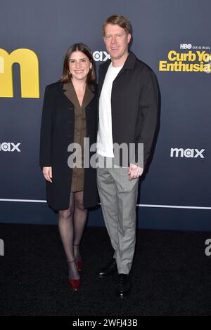 Lily Sullivan e Tim Baltz bei der Premiere der 12. Staffel der HBO serie Curb Your Enthusiasm / Lass es, Larry im DGA Theater Complex. Los Angeles, 30.01.2024 *** Lily Sullivan e Tim Baltz alla premiere della stagione 12 della serie HBO Curb Your Entreasm Let IT Go, Larry at the DGA Theater Complex Los Angeles, 30 01 2024 foto:xD.xStarbuckx/xFuturexImagex larry 4231 Foto Stock