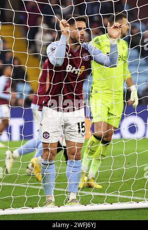 Birmingham, Regno Unito. 30 gennaio 2024. Alex Moreno dell'Aston Villa reagisce durante la partita di Premier League a Villa Park, Birmingham. Credito immagine dovrebbe leggere: Cameron Smith/Sportimage credito: Sportimage Ltd/Alamy Live News Foto Stock