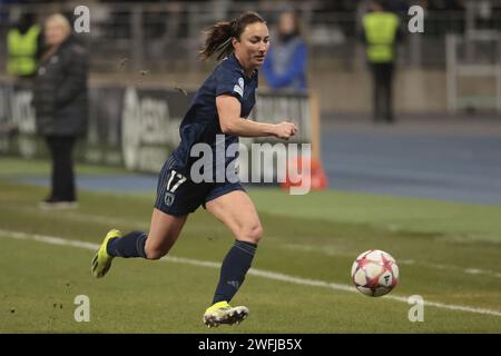 Gaetane Thiney del Paris FC durante la UEFA Women's Champions League, gruppo D partita di calcio tra Paris FC e Chelsea il 30 gennaio 2024 allo stadio Sebastien Charlety di Parigi, in Francia Foto Stock