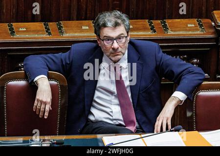 Roma, Italia. 31 gennaio 2024. Foto Roberto Monaldo/LaPresse31-01-2024 Roma politica camera dei deputati - tempo delle interrogazioni nella foto Giancarlo Giorgetti 31-01-2024 Rom e (Italia) politica camera dei deputati - tempo delle interrogazioni nella foto Giancarlo Giorgetti Credit: La Presse/Alamy Live News Foto Stock