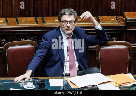 Roma, Italia. 31 gennaio 2024. Foto Roberto Monaldo/LaPresse31-01-2024 Roma politica camera dei deputati - tempo delle interrogazioni nella foto Giancarlo Giorgetti 31-01-2024 Rom e (Italia) politica camera dei deputati - tempo delle interrogazioni nella foto Giancarlo Giorgetti Credit: La Presse/Alamy Live News Foto Stock