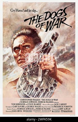 The Dogs of War (1980), diretto da John Irvin e interpretato da Christopher Walken, Tom Berenger e Colin Blakely. Il mercenario James Shannon, in missione di ricognizione presso la nazione africana di Zangaro, viene torturato e deportato. Torna per guidare un colpo di stato. Fotografia di un poster originale statunitense del 1980 con opere d'arte di Tom Jung. ***SOLO USO EDITORIALE*** credito: BFA / United Artists Foto Stock