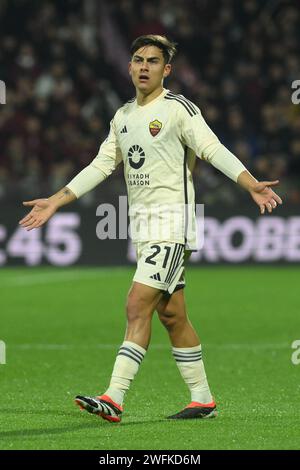 Salerno, Italia. 29 gennaio 2024. Paulo Dybala di AS Roma gestures durante la partita di serie A tra US Salernitan 1919 vs AS Roma allo Stadio Arechi il 29 gennaio 2024 a Salerno, italia Final Score 1-2 (foto di Agostino Gemito/Pacific Press/Sipa USA) Credit: SIPA USA/Alamy Live News Foto Stock