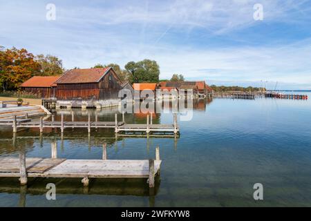 Dießen am Ammersee: lago Ammersee, case galleggianti a Oberbayern, Ammersee Lech, alta Baviera, Bayern, Baviera, Germania Foto Stock
