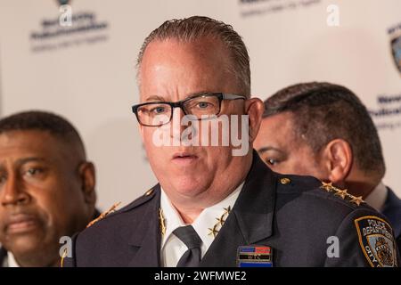 New York, Stati Uniti. 31 gennaio 2024. Il capo della pattuglia John Chell parla alla stampa dopo l'indirizzo "State of the NYPD" del Commissario della polizia Edward Caban durante la colazione a Cipriani 42nd Street a New York (foto di Lev Radin/Pacific Press) credito: Pacific Press Media Production Corp./Alamy Live News Foto Stock