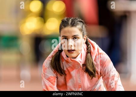 Cottbus, Germania. 31 gennaio 2024. Atletica leggera: Incontro internazionale di salto in alto a Cottbus. Il saltatore Yaroslava Mahuchikh (UKR) si prepara per la competizione. Crediti: Frank Hammerschmidt/dpa/Alamy Live News Foto Stock