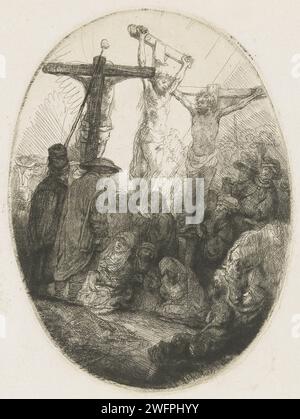 Cristo crocifisso tra i due ladri: Una lastra ovale, Rembrandt van Rijn, c. 1641 carta stampata incisione / punto secco la crocifissione di Cristo: La morte di Cristo sulla croce; Golgota (Matteo 27:45-58; Marco 15:33-45; Luca 23:44-52; Giovanni 19:25-38) Foto Stock