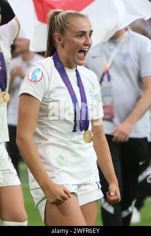 Georgia Stanway indossa la medaglia delle vincitrici UEFA Women's Euro Final 2022 Inghilterra contro Germania allo stadio Wembley, Londra 31 luglio 2022 Foto Stock