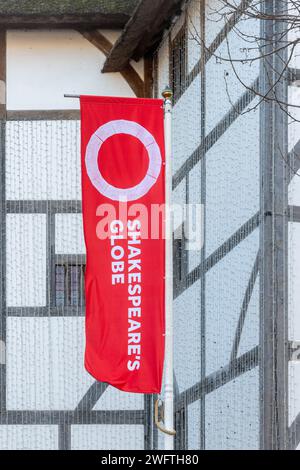 Globe Theatre di Shakespeare a London South Bank, Inghilterra, Regno Unito, nel gennaio 2024, una popolare attrazione turistica. Foto Stock