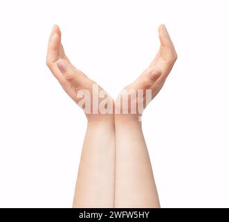 Foto ritagliata di una mano irriconoscibile di una donna con i palmi isolati su uno sfondo bianco Foto Stock