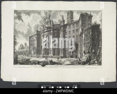 Santa Croce in Gerusalemme te Roma, Giovanni Battista Piranesi, 1748 - 1778 stampa Vista della facciata della Santa Croce in Gerusalemme a Roma. Titolo e canzoni esplicative in STUDMARGE. Chiesa di Roma con incisione di carta (esterno). Chiesa Cattolica Romana Santa Croce a Gerusalemme. Roma Foto Stock