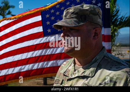 Il Sgt. Maggiore Santos Soto, Joint Task Force-Bravo J-3 senior arruolato leader, è riconosciuto per la sua promozione al comando del sergente maggiore presso la Soto Cano Air base, Honduras, 23 gennaio 2024. In questa nuova veste, Soto servirà il suo futuro comando come consulente senior arruolato che rappresenta ufficiali arruolati, ufficiali di mandato e luogotenenti per alti livelli di leadership. Foto Stock