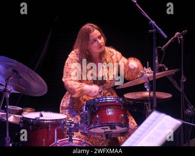 Cantante italiana Concerto di musica - Maria Pia De Vito 5et - questa donna opera evita Polidoro durante Maria Pia De Vito 5et - questa donna opera, cantante italiana Concerto di musica al Teatro Ristori, Italia, gennaio 31 2024 Teatro Ristori Verona Italia Copyright: XMariaxCristinaxNapolitanox/xLiveMediax LPM 1222149 Foto Stock