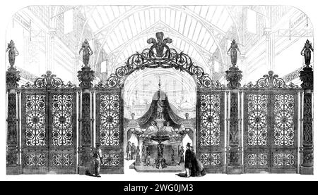 Esposizione Internazionale: Coalbrookdale Gates and Court, 1862. "I cancelli... consistono di tre porzioni, che intervengono tra i quattro pilastri simili a colonne. Le divisioni a destra e a sinistra contengono ciascuna una coppia di porte, mentre nella parte centrale vi è un grande arco ornamentale formato da scrolami leggeri. L'assetto architettonico del lavoro è buono, e la costruzione è ben considerata, essendo stata tenuta in considerazione in tutto che il materiale al comando è ferro. Il lavoro ornamentale, puro e ricco di carattere, è italiano, e sopra le porte laterali e l'arco centrale è il più grande Foto Stock