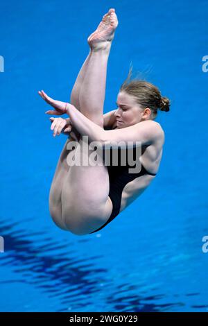 Doha, Qatar. 2 febbraio 2024. Jette Muller della Germania nelle immersioni subacquee 1m Preliminary Women durante il 21° Campionato Mondiale di Aquatics presso l'Hamad Aquatic Center di Doha (Qatar), 2 febbraio 2024. Crediti: Insidefoto di andrea staccioli/Alamy Live News Foto Stock