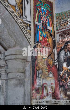 Palazzo del Governatore, XVI secolo, Foyer, con affreschi dell'artista Disiderio Hernandez Xochitiotzin, città di Tlaxcala, Stato di Tlaxcala, Messico Foto Stock