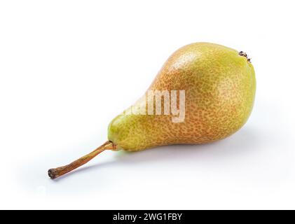fondo bianco isolato con pera gialla fresca e appetito Foto Stock