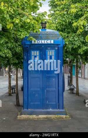 Scatola di polizia blu vintage a Glasgow, Scozia, Regno Unito Foto Stock