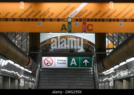 Praga, Repubblica Ceca. 2 febbraio 2024. Stazione della metropolitana Mustek a Praga, Repubblica Ceca, 2 febbraio 2024. Crediti: Michal Kamaryt/CTK Photo/Alamy Live News Foto Stock