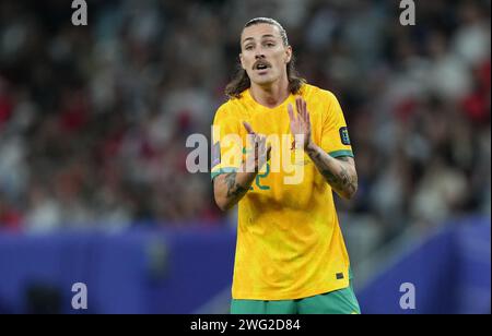 Al Wakrah, Qatar. 2 febbraio 2024. Al-Wakrah, QATAR - 2 febbraio - l'australiano Jackson Irvine durante la partita tra Australia e Corea del Sud nei quarti di finale all'AFC Asia Cup allo stadio al Janoub di al-Wakrah, Qatar, 02 febbraio 2024. Crediti: Sebo47/Alamy Live News Foto Stock