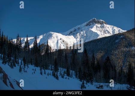 Sultan Mountain, un Thirteener sopra Silverton, Colorado, in inverno Foto Stock