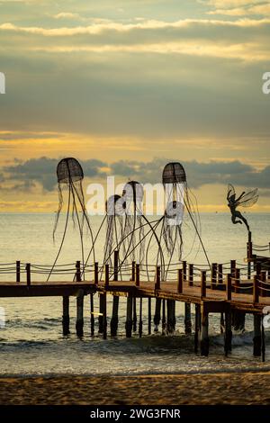 Spiaggia di mare tramonto Isola di Sanato Phú Quốc Vietnam Foto Stock