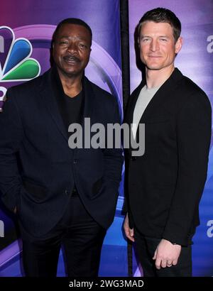 New York City, USA. 2 febbraio 2024. Il leggendario attore "Rocky" Carl Weathers, 76 anni, è morto il 1 febbraio 2024 nel sonno.--------------------------------------------------------- Carl Weathers & Philip Winchester NBC Mid Season Press Day tenutosi al Four Seasons Hotel il 2 marzo 2017 @Steven Bergman/AFF-USA.com Credit: AFF/Alamy Live News Foto Stock