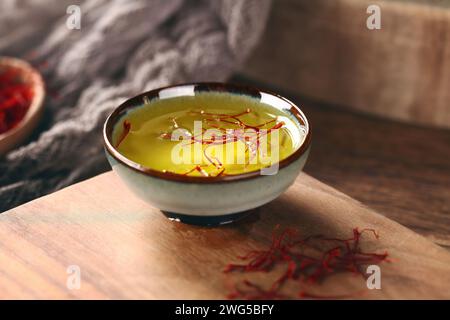 Splendide immagini di zafferano, immagini di zafferano, bevande allo zafferano, immagini di alta qualità Foto Stock