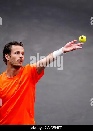 Groningen, Paesi Bassi. 3 febbraio 2024. GRONINGEN, PAESI BASSI - 3 FEBBRAIO: Wesley Koolhof durante il giorno 2 della partita di qualificazione di Coppa Davis 2024 tra Paesi Bassi e Svizzera alla Martiniplaza il 3 febbraio 2024 a Groningen, Paesi Bassi. (Foto di Rene Nijhuis/BSR Agency) credito: Agenzia BSR/Alamy Live News Foto Stock