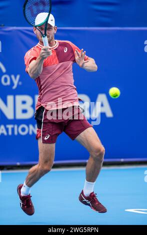 Il belga David Goffin in azione durante i quarti di finale del torneo Canberra International ATP Challenger 125 del 2024 Foto Stock