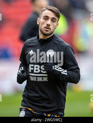 Stoke, Staffordshire, Inghilterra. 3 febbraio 2024; Bet365 Stadium, Stoke, Staffordshire, Inghilterra; EFL Championship Football, Stoke City contro Leicester City; Yunus Akgun di Leicester City durante il Warm Up Credit: Action Plus Sports Images/Alamy Live News Foto Stock