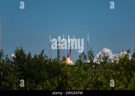 SpaceX Falcon 9 NG-20 Mission Liftoff Foto Stock