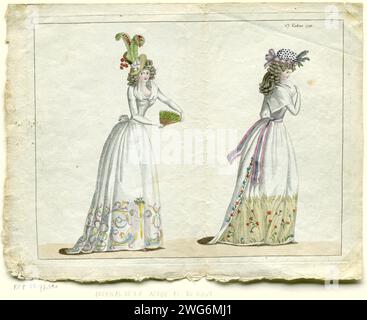 Fashion News, 1791 due donne. Secondo il testo di accompagnamento, la donna a sinistra (PL. 1) è vestita con un caraco e una gonna di bianco taf laterale. La gonna ha un bordo di arabesks in diversi colori sul fondo. Fichu van Witte guarda. Cappello in paglia, decorato con piume, papaveri e una cucina. Gamma di piegatura in mano. La donna a destra indossa un vestito di lino con un bordo di papaveri e una gonna di lino con un bordo di angoli e papaveri. Fichu grande e nastro a strisce. Sulla testa un cofano di lino bianco con puntini, un nastro a strisce e un'aigrette. Capelli di media lunghezza con 'Bo Foto Stock