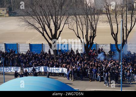 Brescia, Italia. 3 febbraio 2024. Protesta dei tifosi del Brescia calcio nei confronti del presidente massimo Cellino durante Brescia calcio vs AS Cittadella, partita di serie B a Brescia, Italia, 03 febbraio 2024 credito: Agenzia fotografica indipendente/Alamy Live News Foto Stock