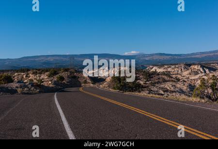 Stati Uniti. Stato dello Utah. Contea di Garfield. La Scenic Byway 12 tra Boulder ed Escalante con paesaggio. Foto Stock
