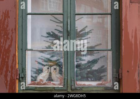 Nyboder ist ein historisches Reihenhausviertel. DAS Wohnquartier mit den gelben ReihenhŠusern entstand im 17. JH., zu einer Zeit, als der Wohnraum dentro Foto Stock