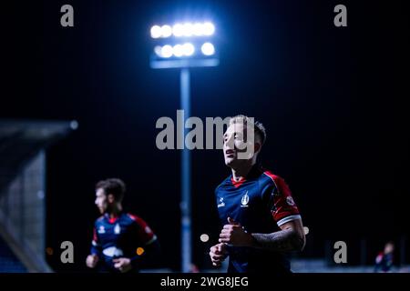 Falkirk, Scozia. 3 febbraio 2024. Callumn Morrison (7 - Falkirk) sotto le luci del Falkirk Stadium Credit: Raymond Davies / Alamy Live News Foto Stock