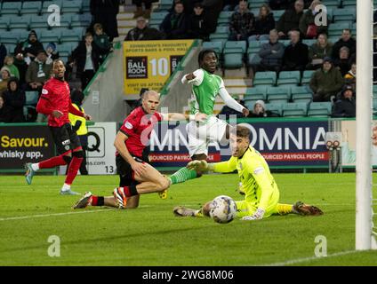 Edimburgo, Regno Unito. 3 febbraio 2024. Scottish Premiership - Hibernian FC V St Mirren FC 03/02/2024 l'attaccante dell'Hibs, Eliezer Mayenda, si avvicina quando l'Hibernian affronta St Mirren nella Scottish Premiership presso Easter Road Stadium, Edimburgo, Regno Unito credito: Ian Jacobs/Alamy Live News Foto Stock