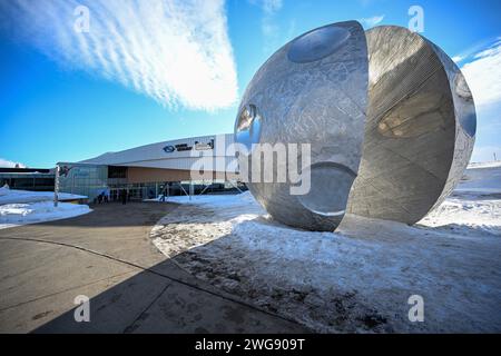 Quebec, Canada. 3 febbraio 2024. QUEBEC, CANADA - 3 FEBBRAIO 2024: La Coppa del mondo di pattinaggio di velocità ISU al Centre de Glaces intact Assurance a Quebec, Canada. (Foto di David Kirouac/Orange Pictures) credito: dpa/Alamy Live News Foto Stock