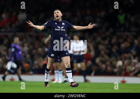 Cardiff, Regno Unito. 3 febbraio 2024. Finn Russell di Scozia reagisce. Guinness Six Nations Championship 2024 match, Galles contro Scozia al Principality Stadium di Cardiff sabato 3 febbraio 2024. foto di Andrew Orchard/Andrew Orchard fotografia sportiva/ Alamy Live News Credit: Andrew Orchard fotografia sportiva/Alamy Live News Foto Stock