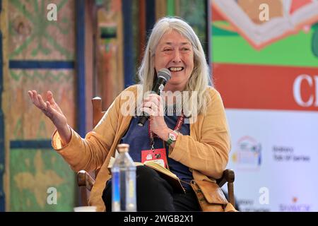 Jaipur, India. 3 febbraio 2024. La scrittrice Mary Beard sta parlando ad una sessione durante il Jaipur Literature Festival a Jaipur, Rajasthan, India, il 3 febbraio 2024. (Foto di Vishal Bhatnagar/NurPhoto) credito: NurPhoto SRL/Alamy Live News Foto Stock
