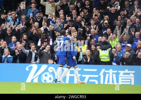 Stamford Bridge, Chelsea, Londra, Regno Unito. 4 febbraio 2024. Premier League Football, Chelsea contro Wolverhampton Wanderers; Cole Palmer del Chelsea festeggia il suo gol al 19° minuto per 1-0. Credito: Action Plus Sports/Alamy Live News Foto Stock