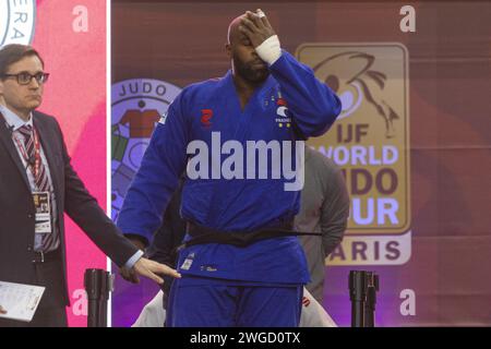 Teddy RINER (fra) ha vinto contro Alisher YUSUPOV (UZB) in semifinale categoria uomini +100kg durante il Grand Slam di Parigi 2024, evento IJF Judo, 50° anniversario, il 4 febbraio 2024 all'Accor Arena di Parigi, in Francia Foto Stock