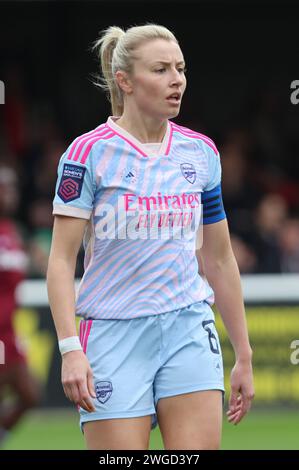 Dagenham, Regno Unito. 4 febbraio 2024. DAGENHAM, INGHILTERRA - 04 FEBBRAIO: Leah Williamson dell'Arsenal durante il Barclays fa Women's Super League Match tra West Ham United Women contro Arsenal Women al Chigwell Construction Stadium il 4 febbraio 2024 a Dagenham, Inghilterra Credit: Action foto Sport/Alamy Live News Foto Stock