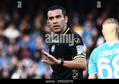 Napoli, Italia. 4 febbraio 2024. L'arbitro Marco Piccinini durante la partita di serie A TIM tra SSC Napoli e Hellas Verona allo Stadio Diego Armando Maradona di Napoli, Italia, il 4 febbraio 2024. Crediti: Nicola Ianuale/Alamy Live News Foto Stock